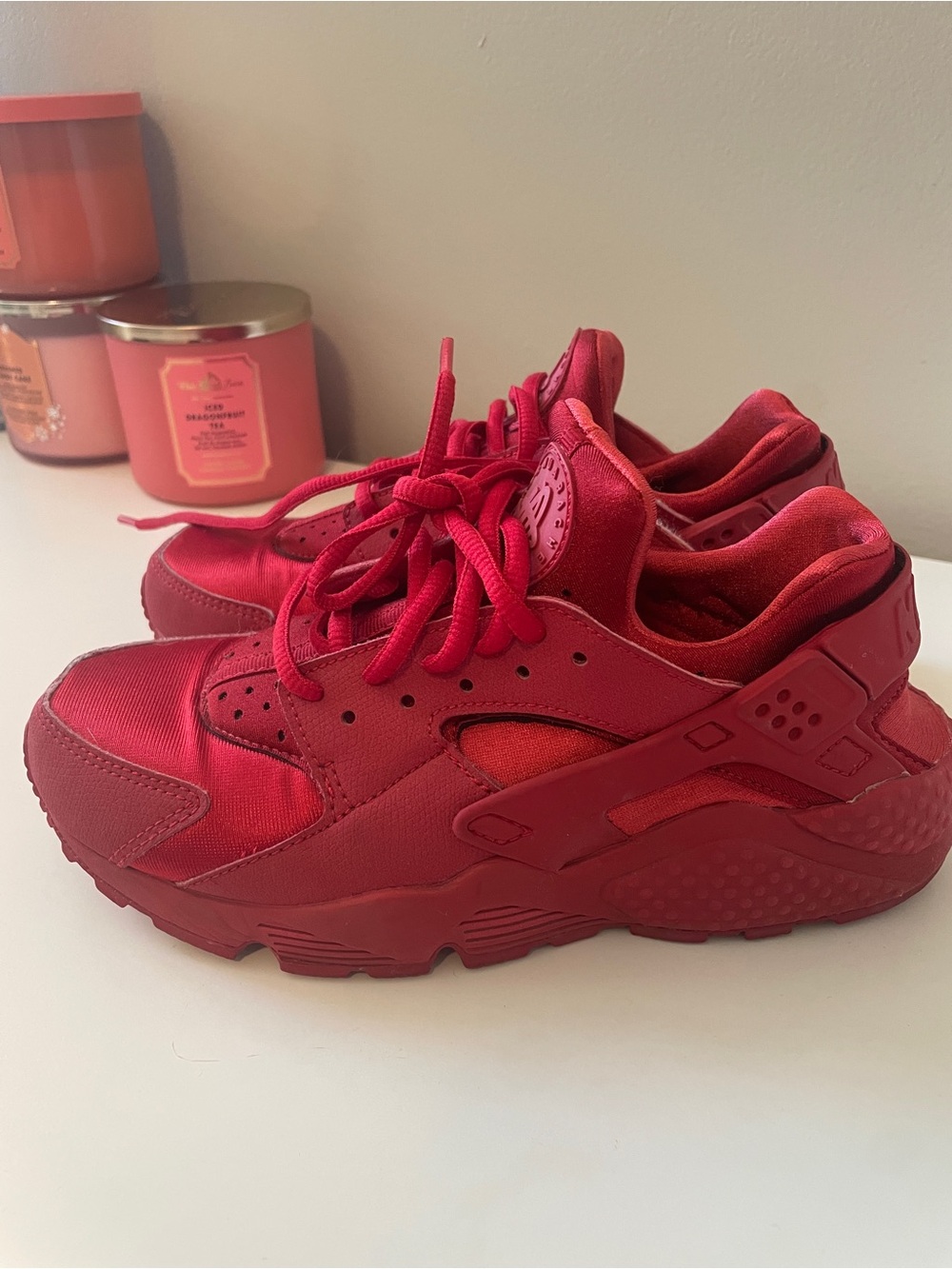 Nike Wmns Air Huarache Run 'All Red'/'Triple Red' - Picture 3 of 9